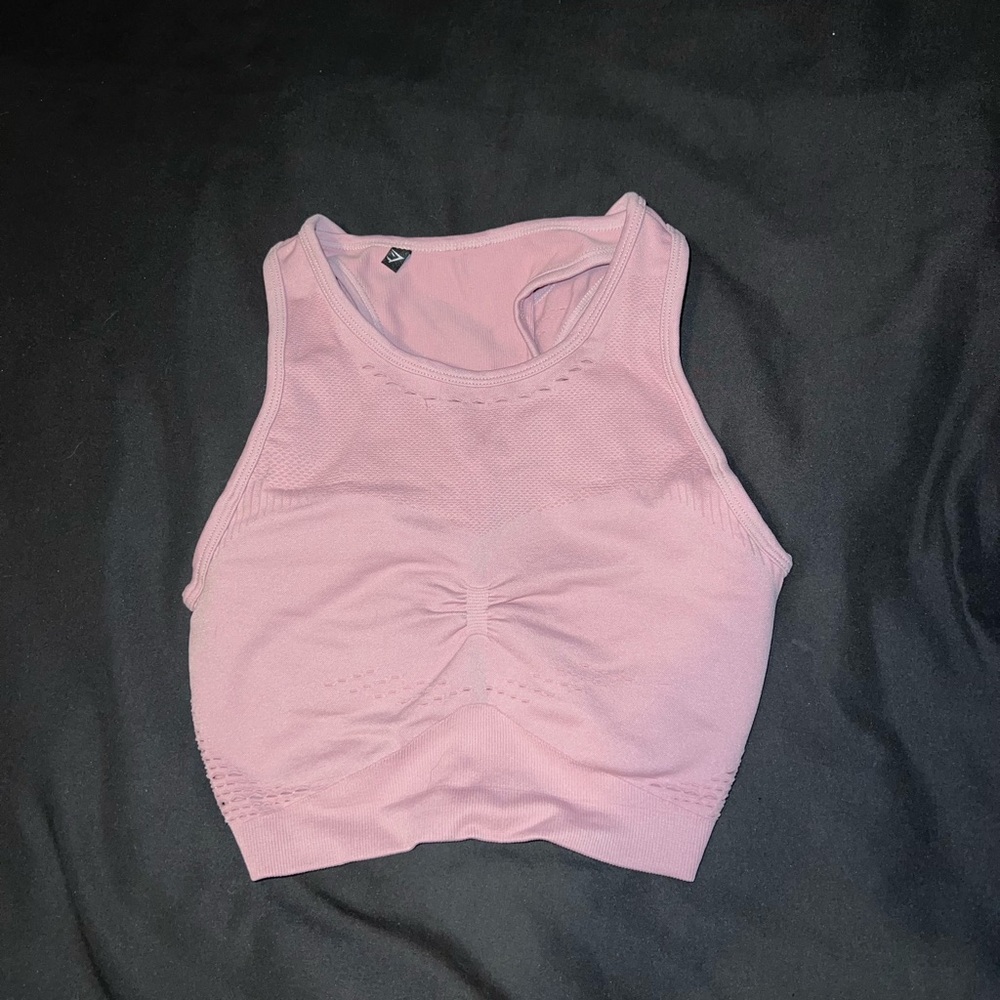 Gymshark athletic crop top